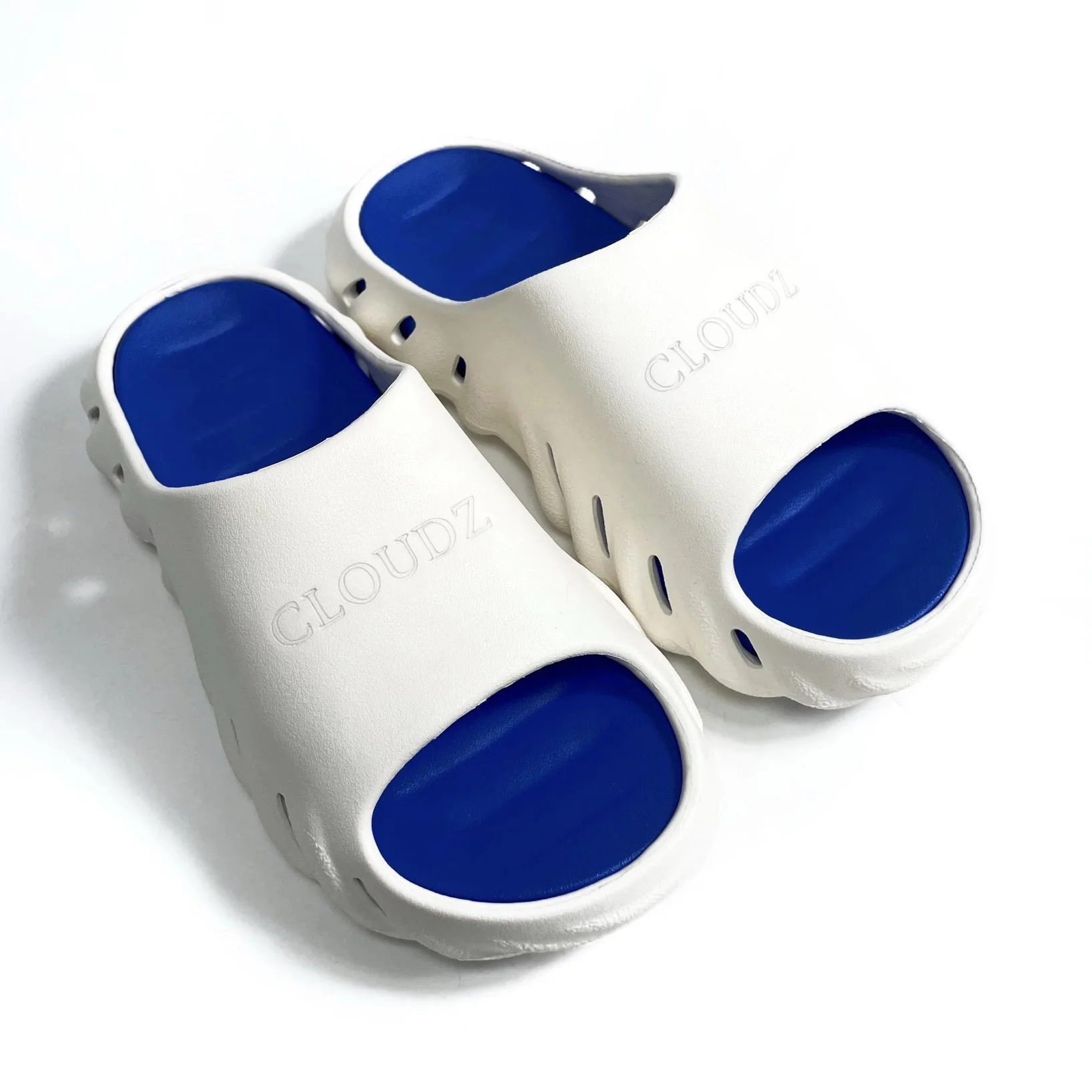 CLOUDZ - The Comfortable Slider - Image 3